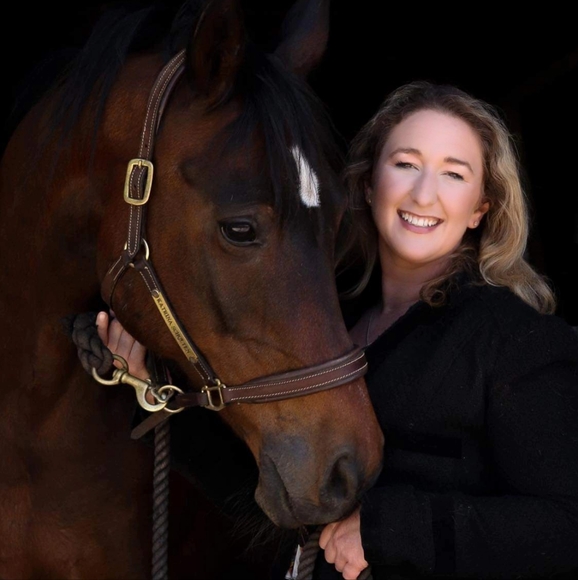 Meet your Posher, Laura - Picture 4 of 4